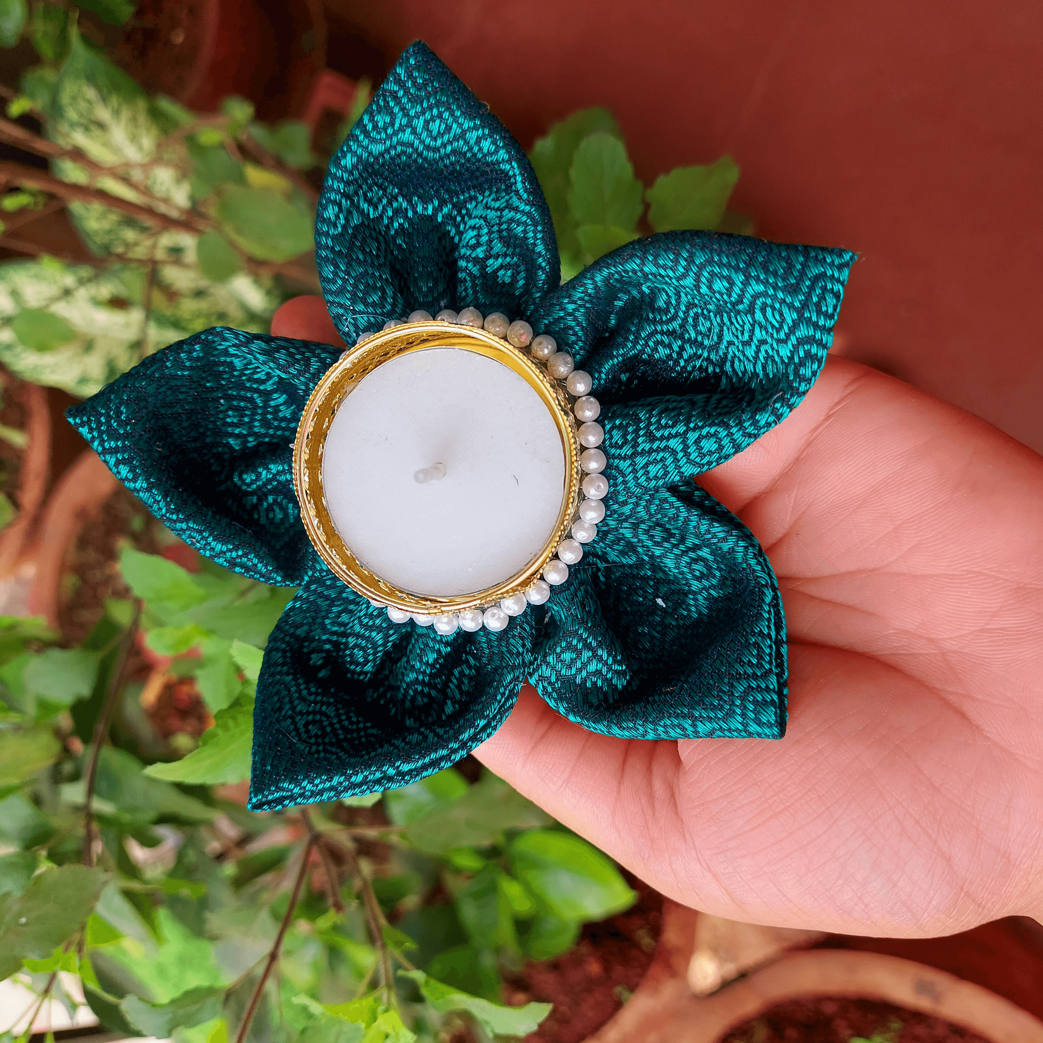 Diya Holder